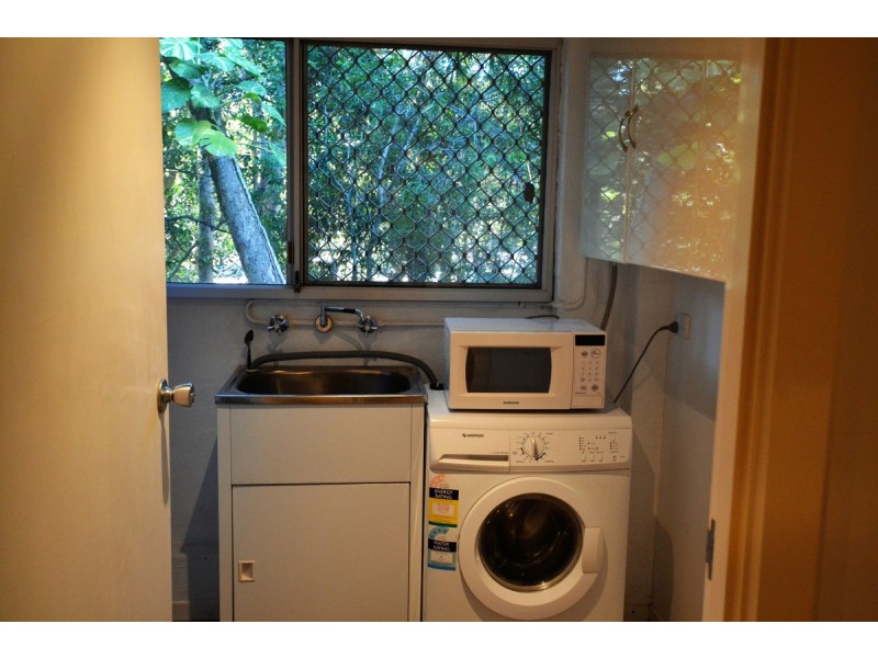 9 Chambers Lane, Currumbin QLD 4223