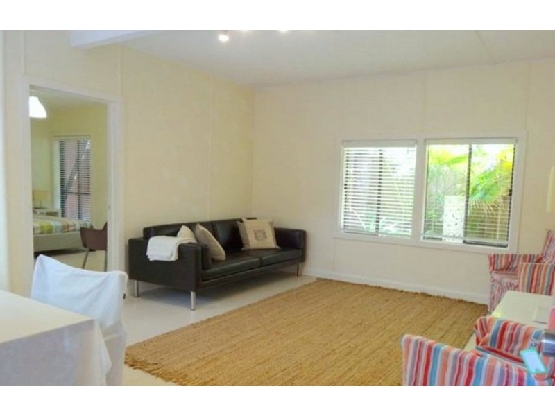 1/718 Pacific Parade, Currumbin QLD 4223