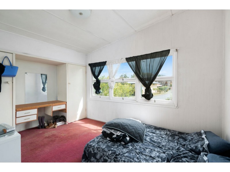 20 Dandar Drive, Southport QLD 4215