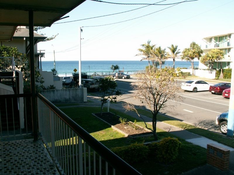 1/3 Tomewin Street, Currumbin QLD 4223