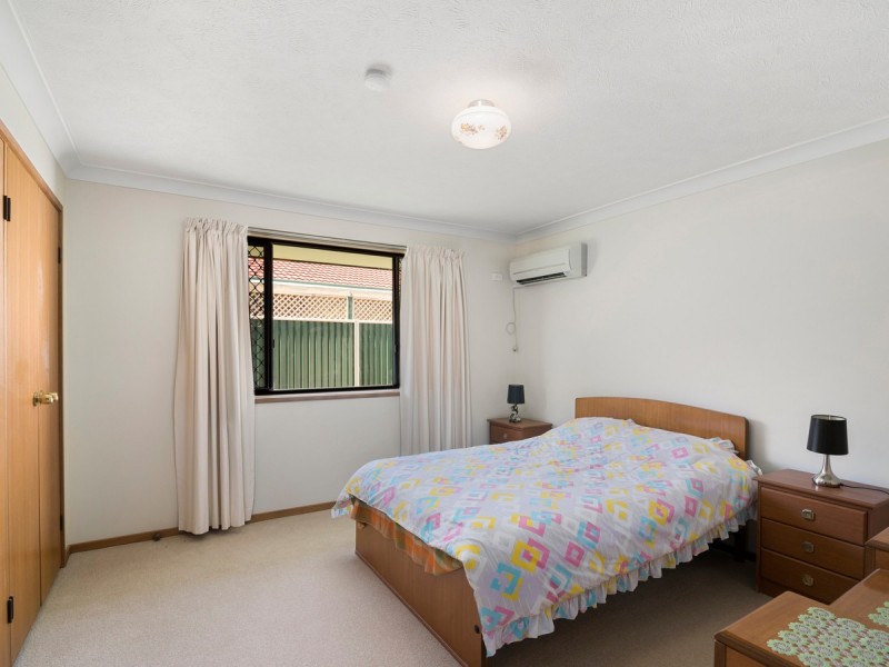 130 K P McGrath Drive, Elanora QLD 4221