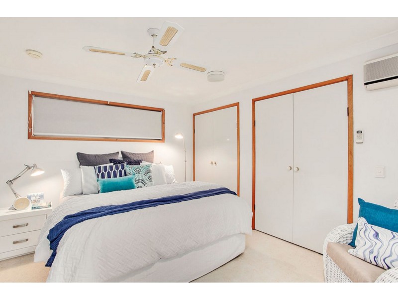 19 Tahiti Avenue, Palm Beach QLD 4221