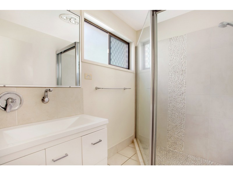 3/1 Lind Avenue, Palm Beach QLD 4221