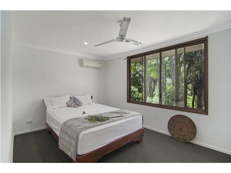 29 Illawarra Crescent, Tugun QLD 4224