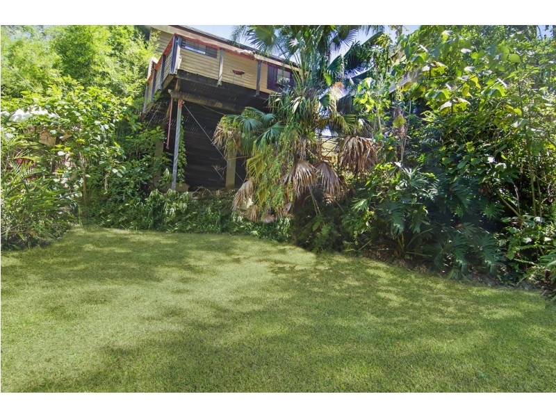 29 Illawarra Crescent, Tugun QLD 4224