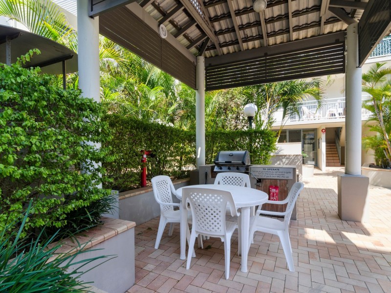 213/92 Musgrave Street, Kirra QLD 4225