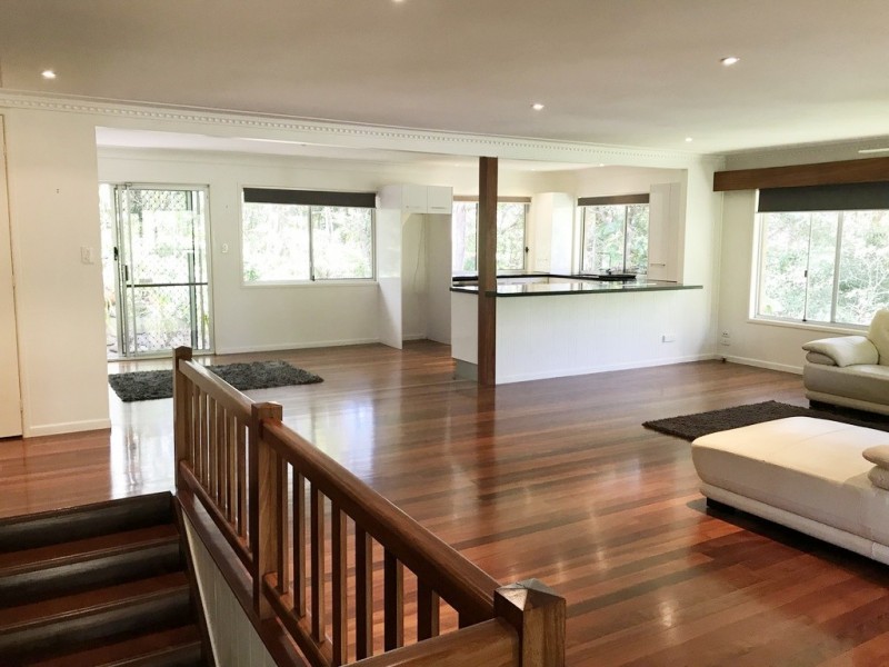 9 Chambers Lane, Currumbin QLD 4223