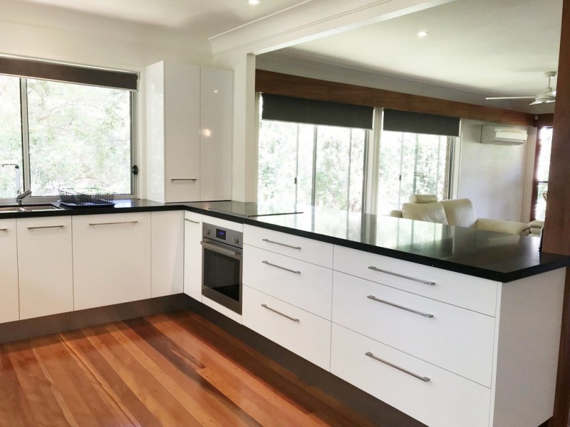 9 Chambers Lane, Currumbin QLD 4223