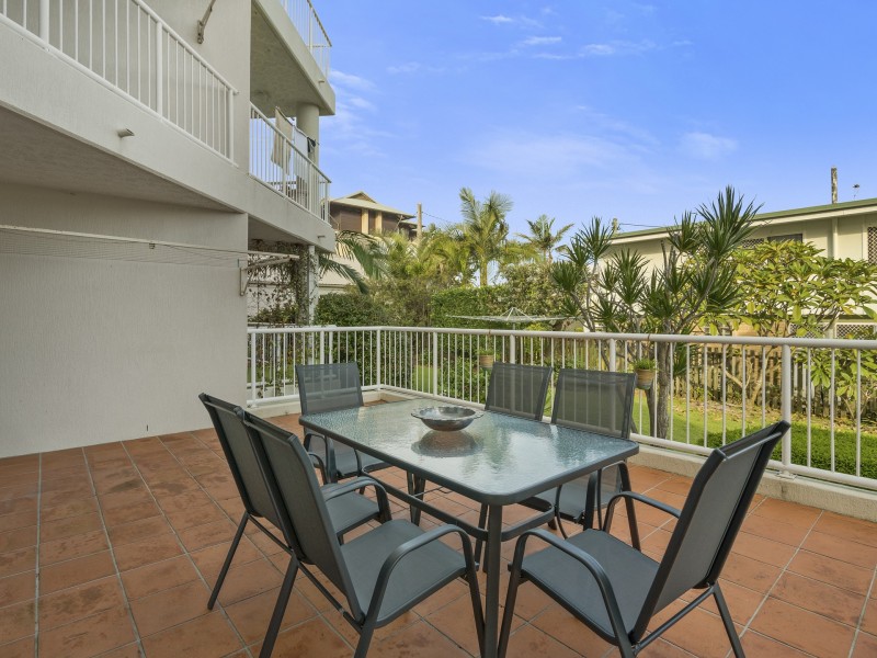 2/6 Tomewin Street, Currumbin QLD 4223