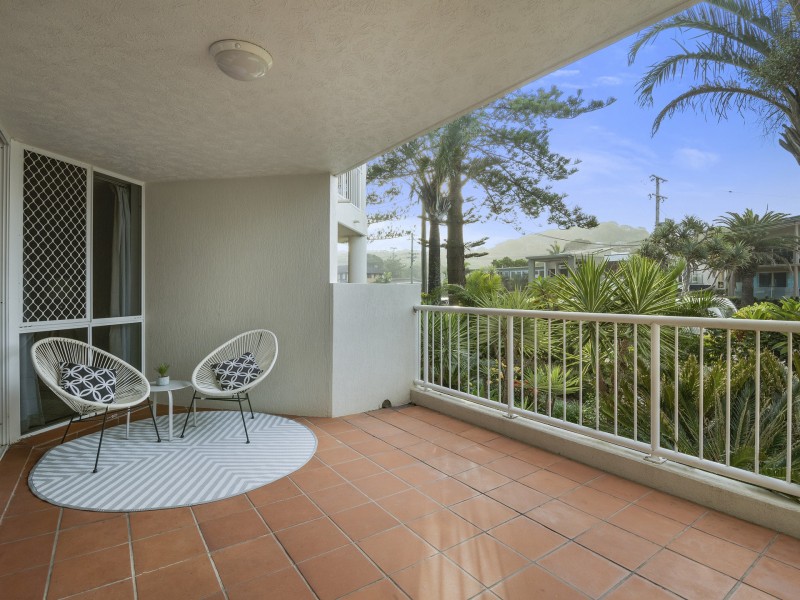 2/6 Tomewin Street, Currumbin QLD 4223