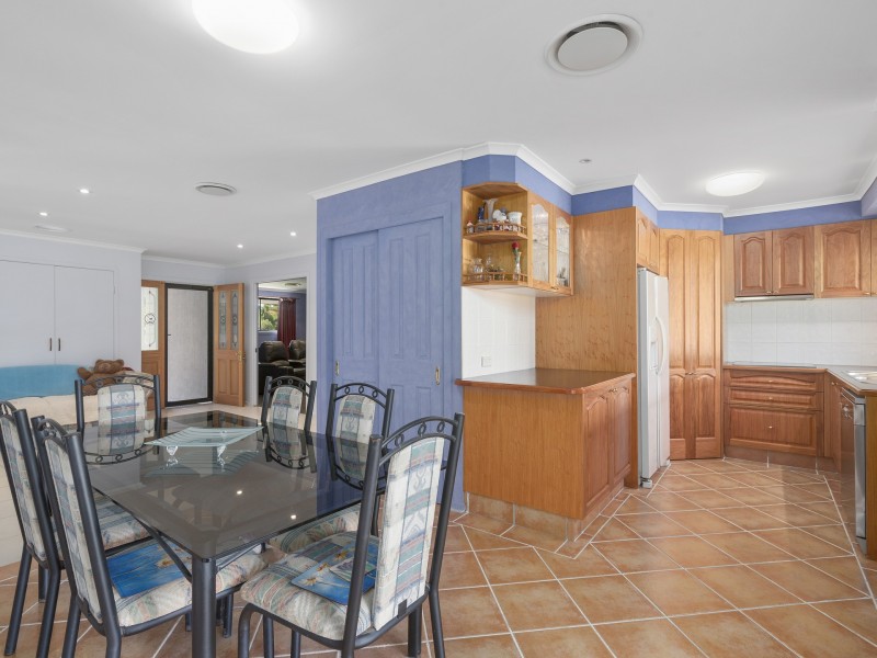 6 Hoffschildt Drive, Currumbin Waters QLD 4223