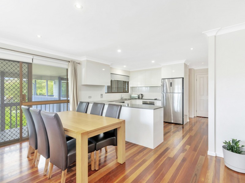14 Larentia Street, Currumbin Waters QLD 4223