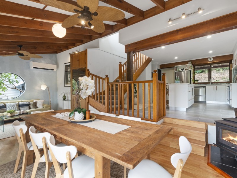 11 Walsh Street, Currumbin QLD 4223