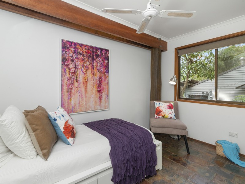11 Walsh Street, Currumbin QLD 4223