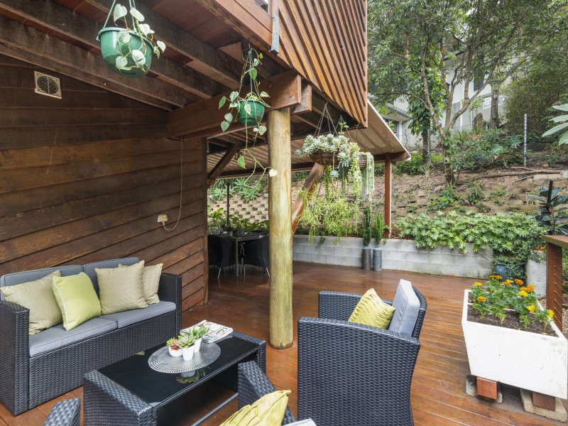 11 Walsh Street, Currumbin QLD 4223