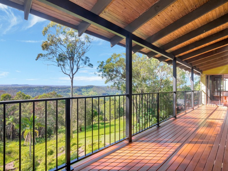 224 Simpsons Road, Elanora QLD 4221