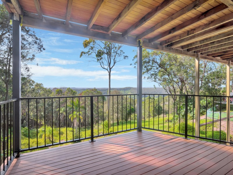 224 Simpsons Road, Elanora QLD 4221