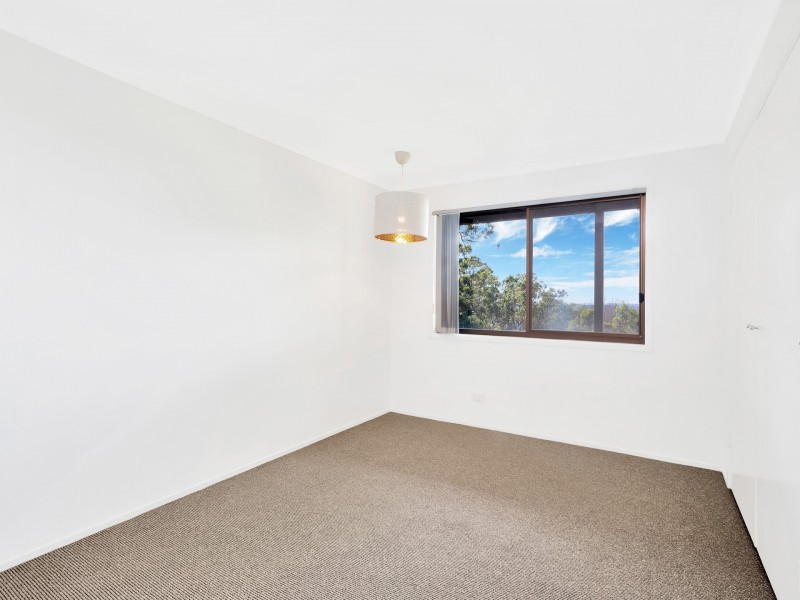 224 Simpsons Road, Elanora QLD 4221