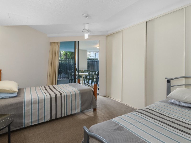 GJ/828 Pacific Parade, Currumbin QLD 4223