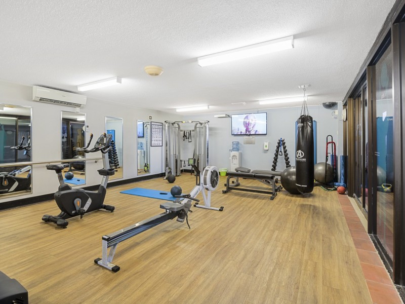 GJ/828 Pacific Parade, Currumbin QLD 4223