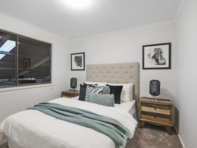 100 Tierney Drive, Currumbin Waters QLD 4223