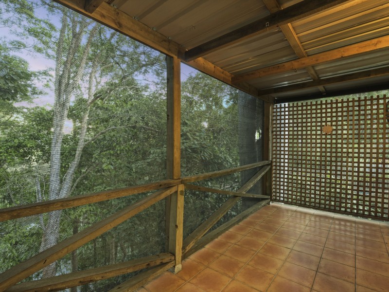 100 Tierney Drive, Currumbin Waters QLD 4223