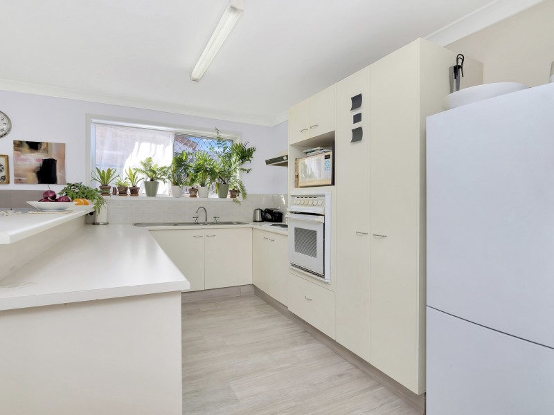 32/154 Currumbin Creek Road, Currumbin Waters QLD 4223
