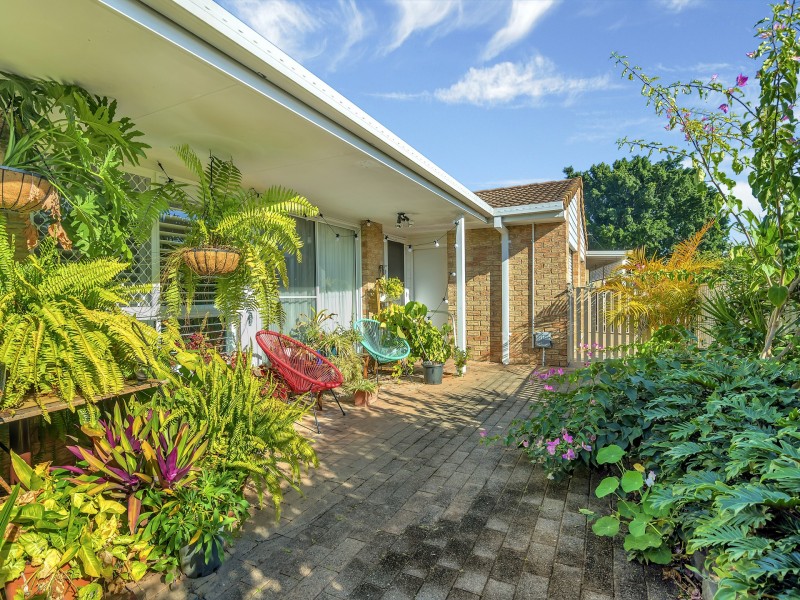 32/154 Currumbin Creek Road, Currumbin Waters QLD 4223