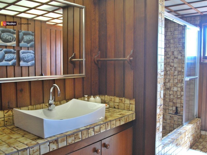 3/1A 19th Avenue, Palm Beach QLD 4221