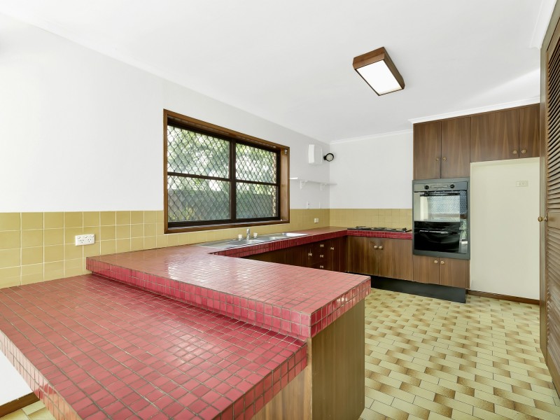 119 Laguna Avenue, Palm Beach QLD 4221
