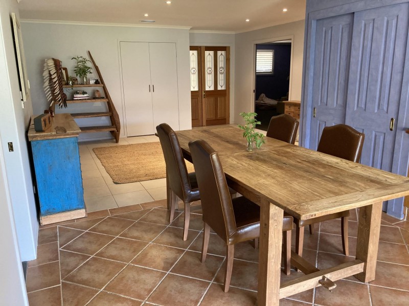 6 Hoffschildt Drive, Currumbin Waters QLD 4223