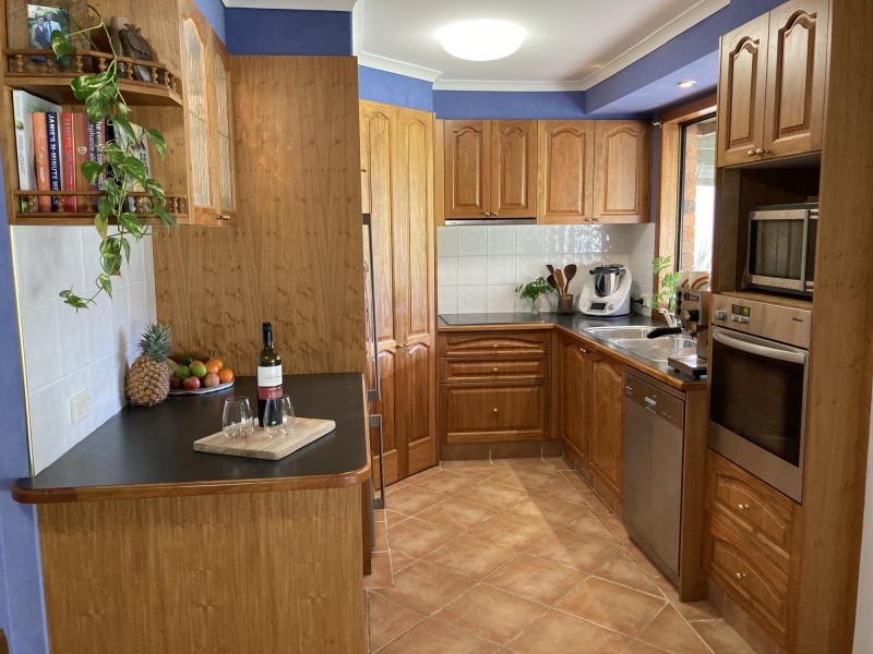 6 Hoffschildt Drive, Currumbin Waters QLD 4223