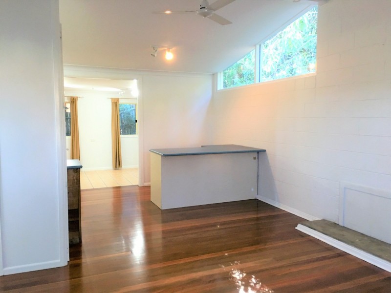 2/8 Westview Road, Currumbin QLD 4223