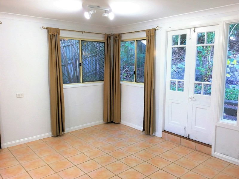2/8 Westview Road, Currumbin QLD 4223