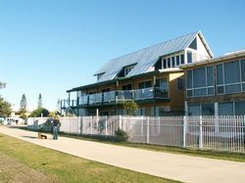 1 Wyberba Street, Tugun QLD 4224