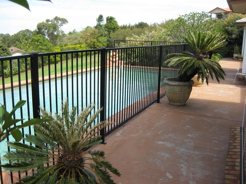 8 Westminster BVD, Elanora QLD 4221