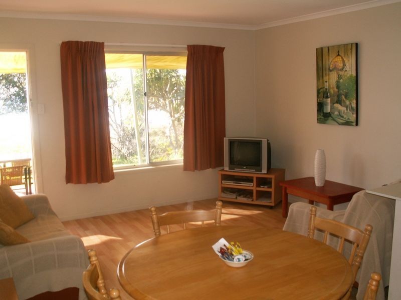 1/2A Fenton Place, Currumbin QLD 4223