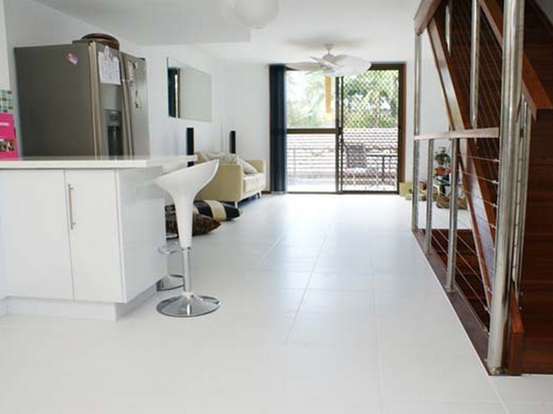 4/16 wade street, Currumbin QLD 4223