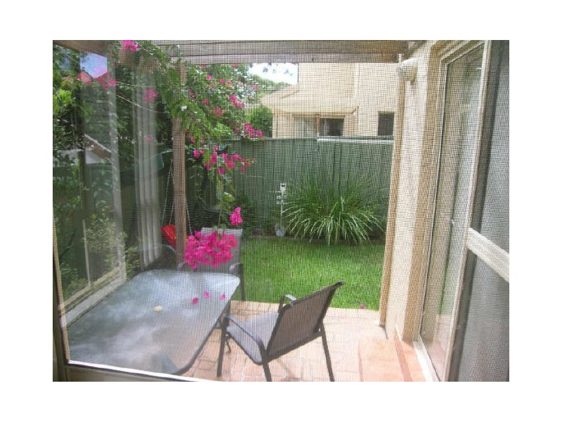 2/35-37 High Street, Caringbah NSW 2229