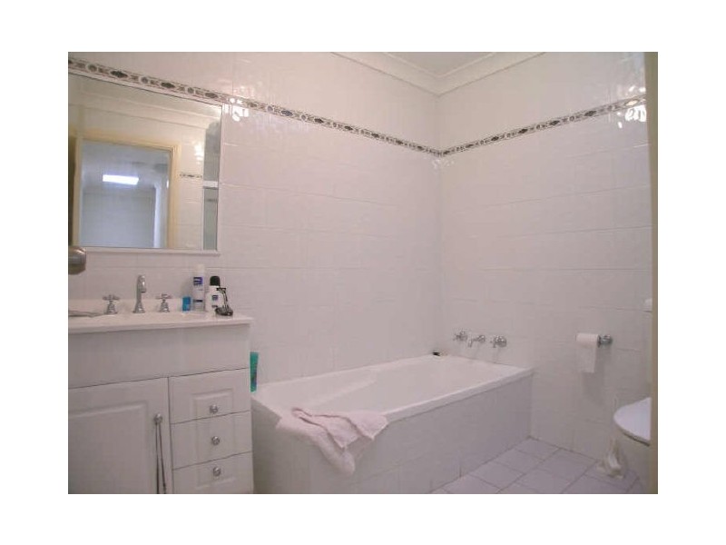 15/8 Warumbui Avenue, Miranda NSW 2228