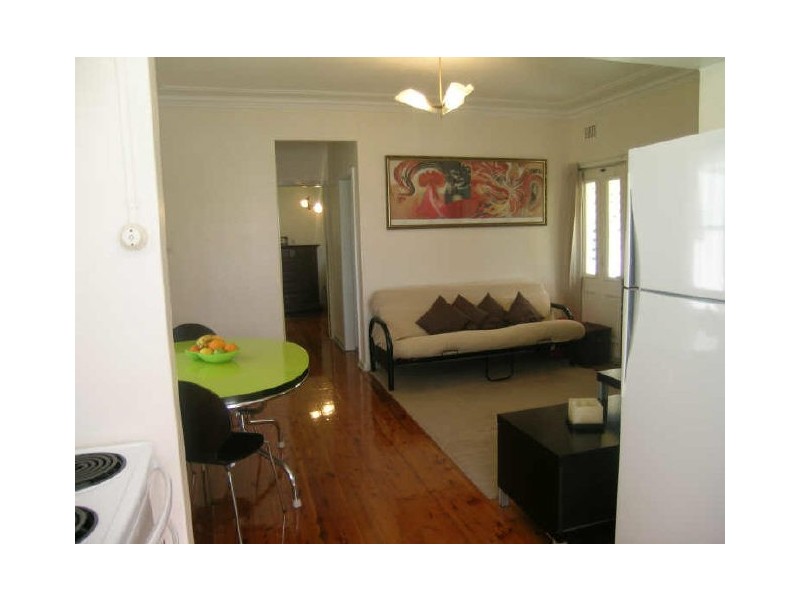 31 Kareena Rd, Miranda NSW 2228