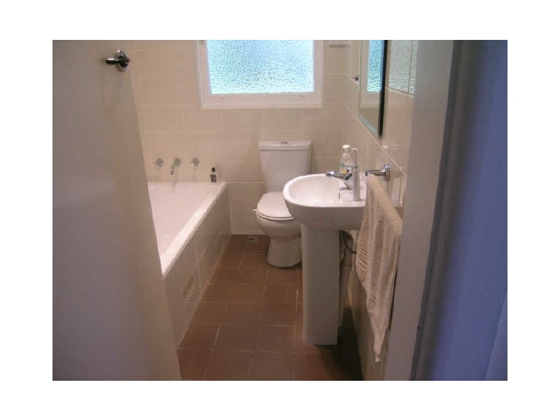 31 Kareena Rd, Miranda NSW 2228