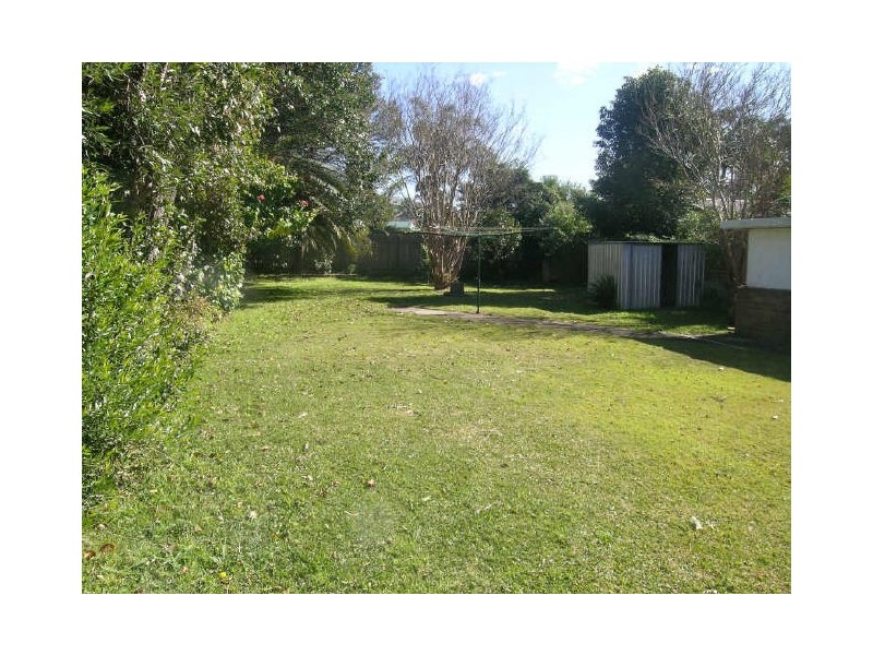 31 Kareena Rd, Miranda NSW 2228