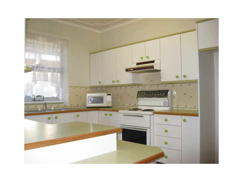 5 Homer Pl, Caringbah NSW 2229