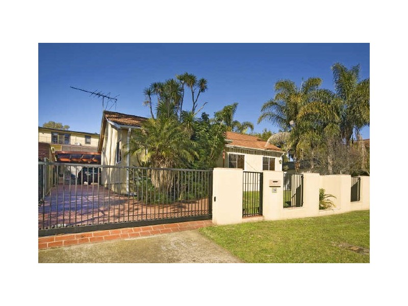 28 Gillham Ave, Caringbah NSW 2229