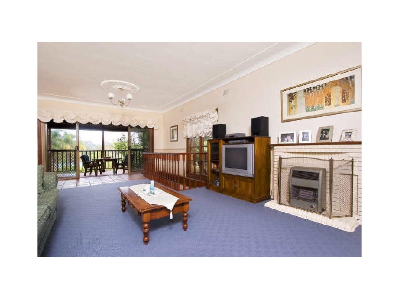 13 Gillham Avenue, Caringbah NSW 2229