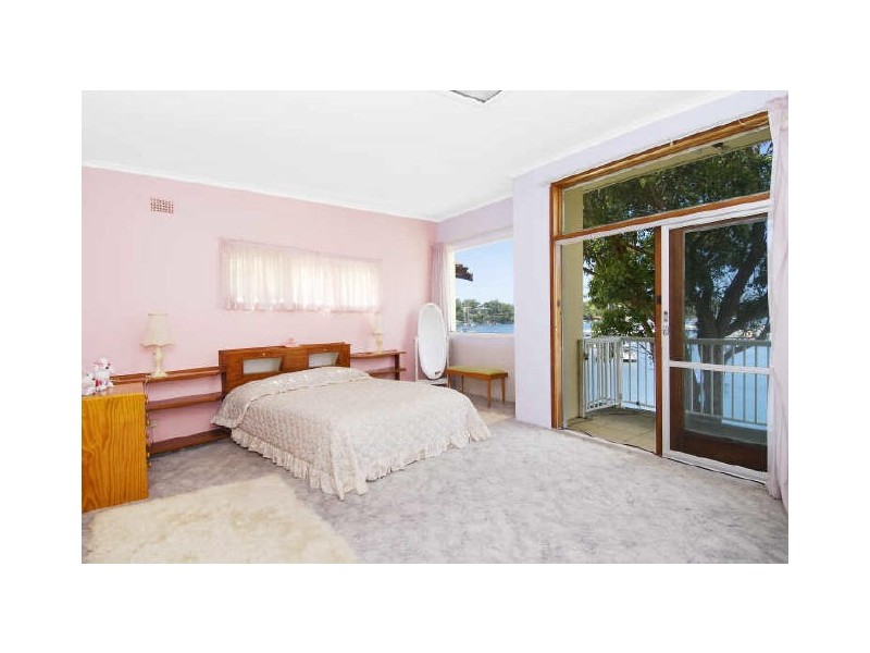 62 Grandview Parade, Caringbah South NSW 2229