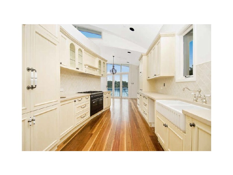 28 Grandview Parade, Caringbah South NSW 2229