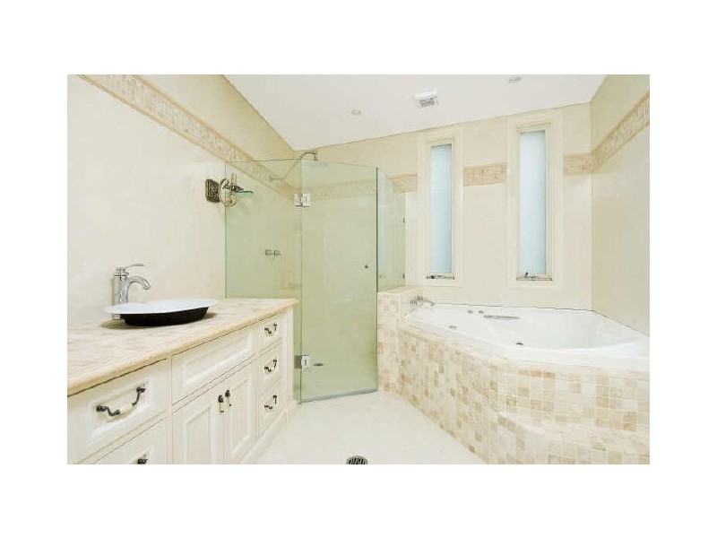 28 Grandview Parade, Caringbah South NSW 2229