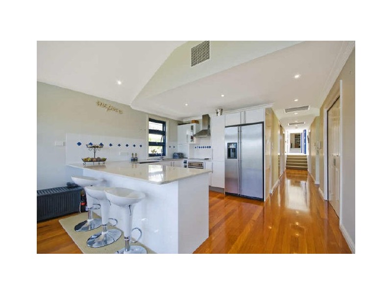 219 Gannons Rd, Dolans Bay NSW 2229